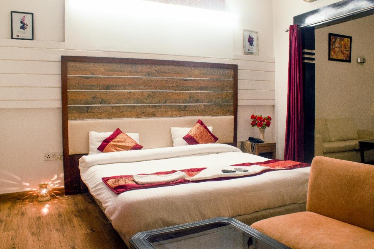 Ddr Hotel Residency Gurgaon Eksteriør bilde