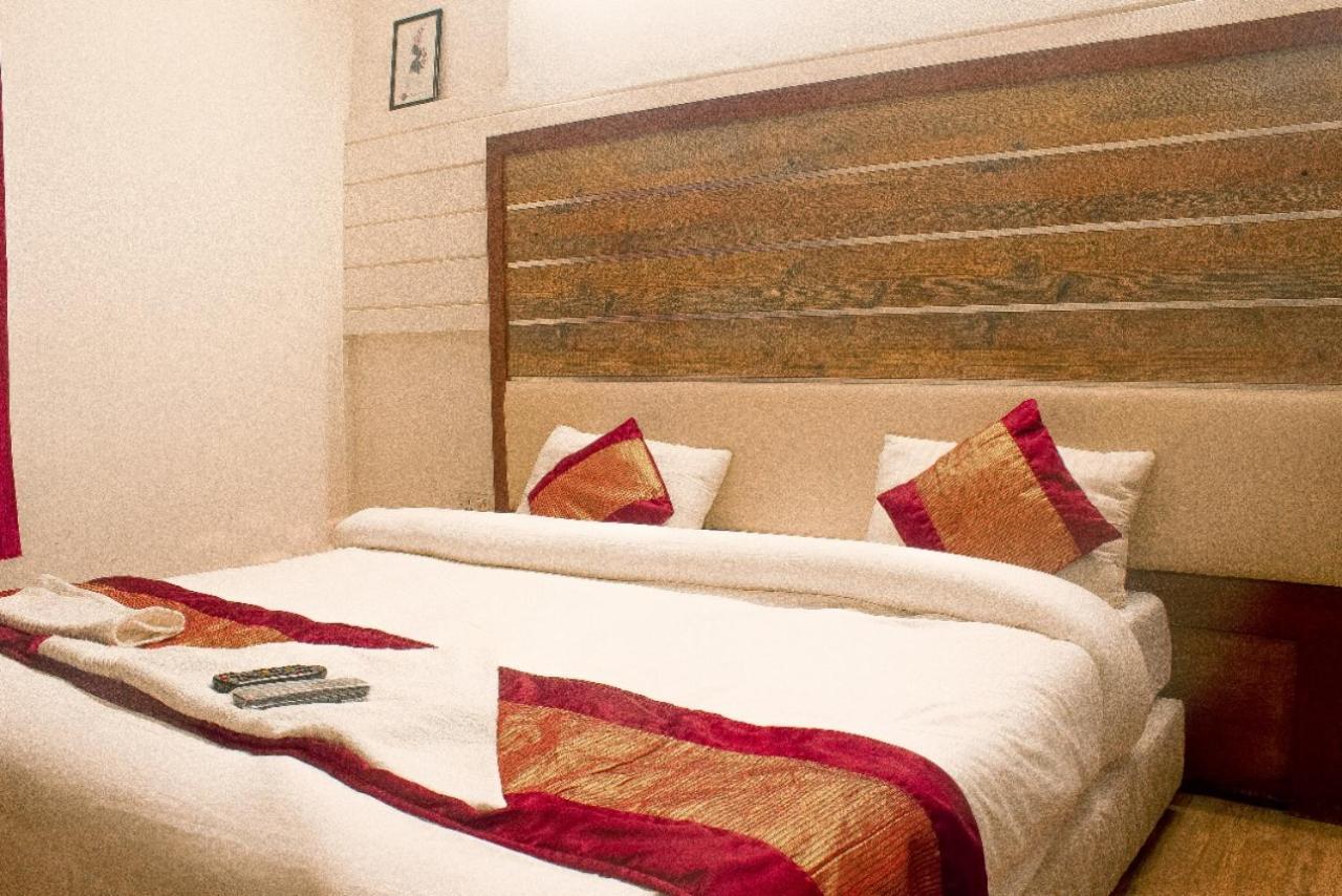 Ddr Hotel Residency Gurgaon Eksteriør bilde